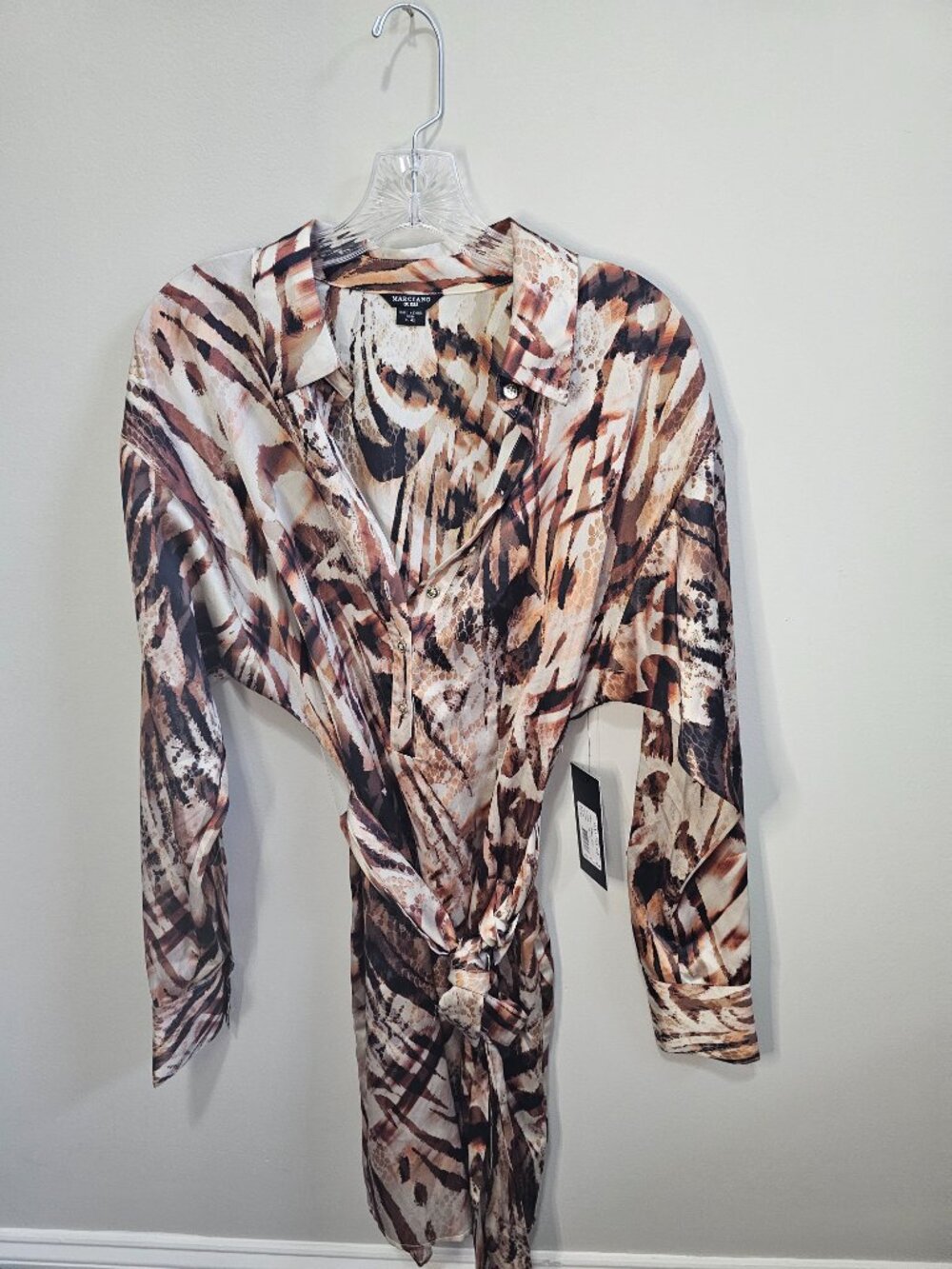 Marciano Guess Animal Print Wrap Shirt Dress NWT Size M Retail $178 - Picture 7 of 11